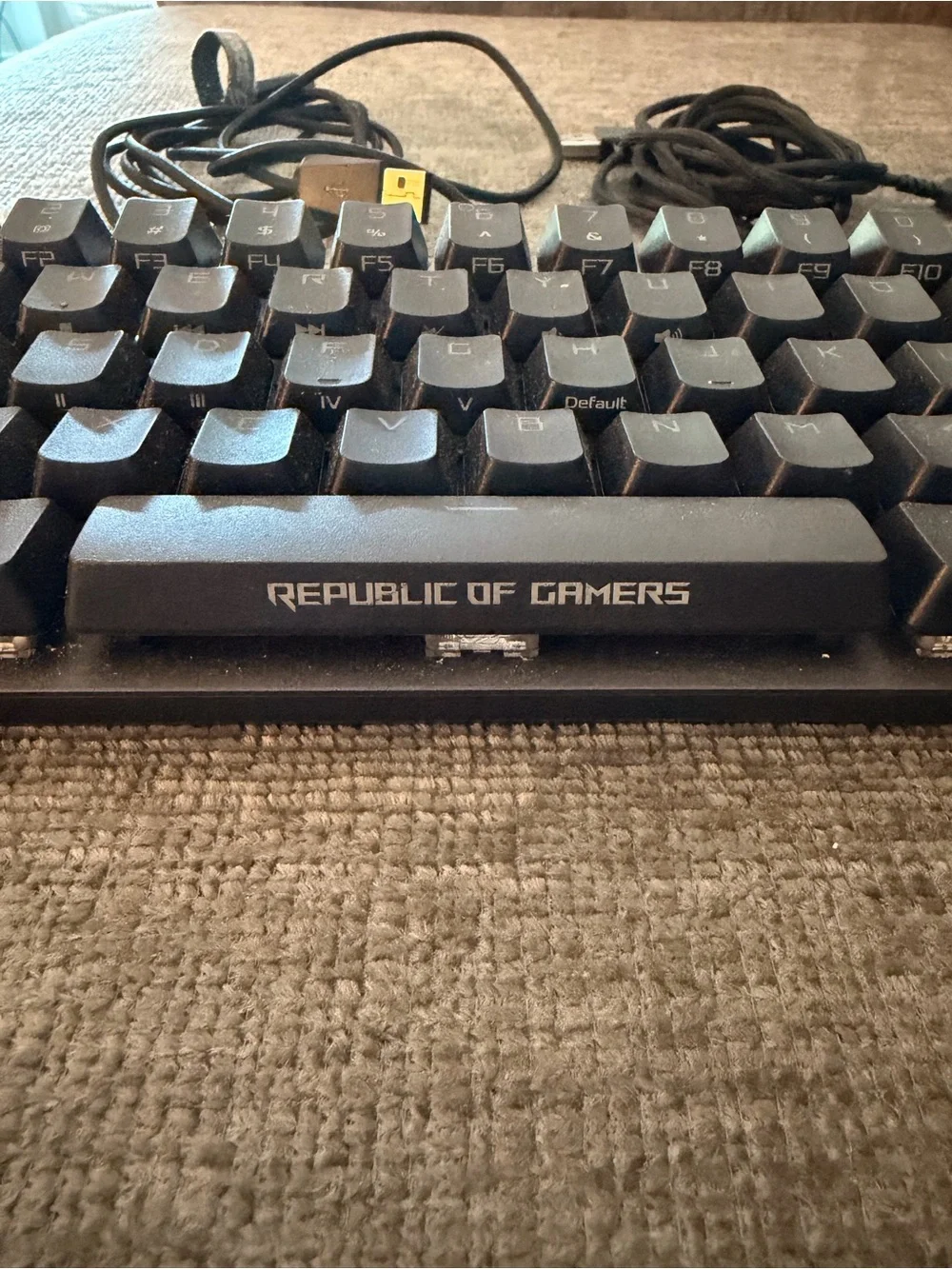 Compact Black Mechanical Keyboard with USB Cables